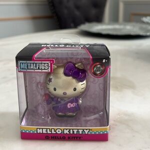 BRAND NEW HELLO KITTY MINI FIGURE